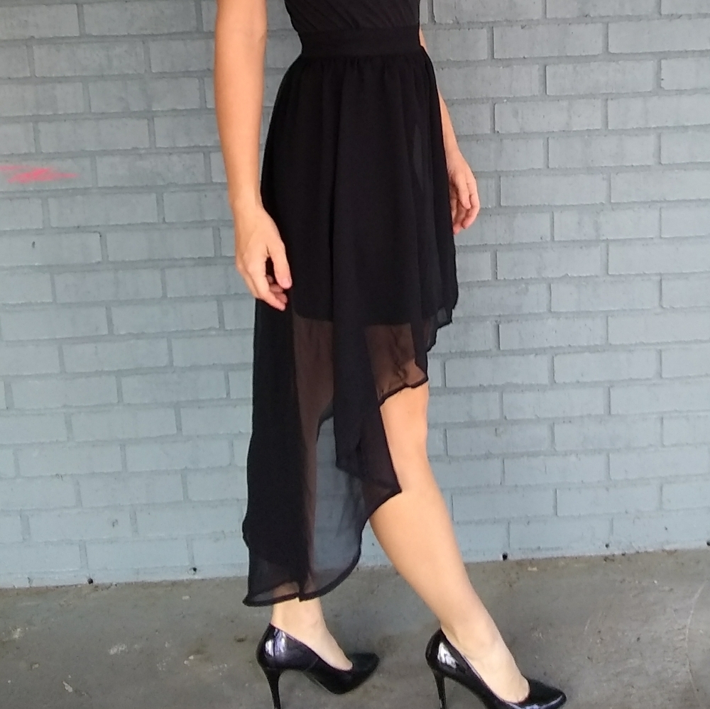 High-low black miniskirt size XS